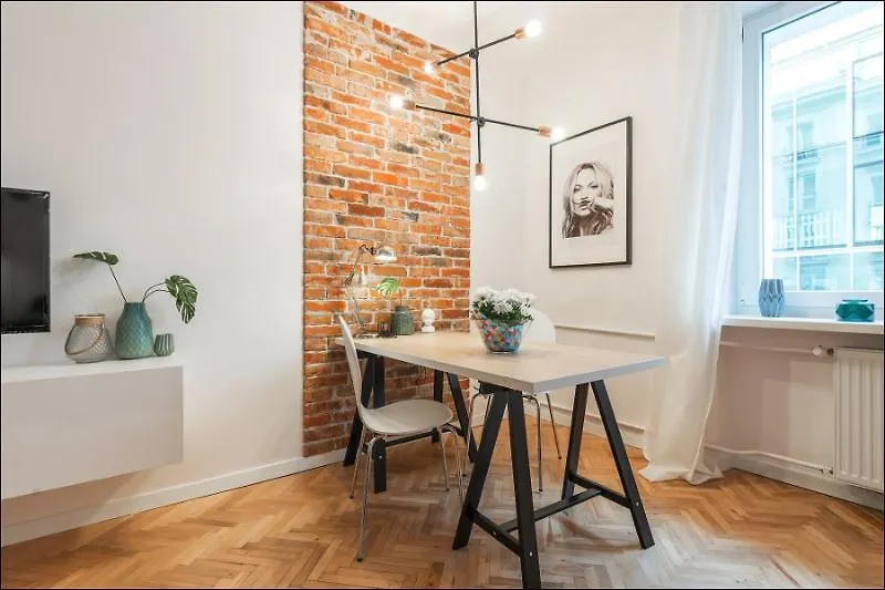 P&O Koszyki Apartment Warsaw 0*,
